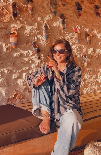 Madame Babouche — striped shirt, resort styling